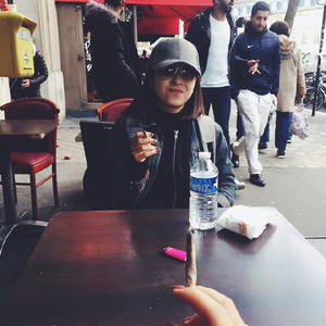 东京热久久综合
